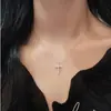 Nuevo Collar de Cadena de Suéter con Cruz de Pedrería Estilo Europeo y Americano Transfronterizo para Mujer, Cadena de Sudadera de Lujo Ligero, Cadena Sencilla y Versátil para Clavícula