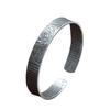 Pulsera de plata tailandesa mate retro para mujer, con forma de corazón abierto, mantra del gran dolor, aleación de loto cóncava, venta al por mayor