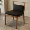Mesas y sillas de estilo rústico para restaurantes de alta gama, cafeterías y restaurantes de fusión de moda y nicho que sirven cocina occidental, hechas de madera maciza