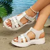 Sandálias Femininas de Verão Novas em Estoque para Compras Transfronteiriças, Sapatos Femininos Confortáveis de Solado Macio com Bico Peixe, Sandálias para Mães de Meia-Idade e Idosas