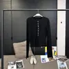 [Estoque Pronto] Camadas de VC Também São Modernas. Gola Henry de Borda Crua Bicolor Base de Borda Crua