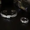 Anel de Cruz com Zircônia Estilo Retro Francês, Personalizado, Anel Simples e Exquisito para o Dedo Indicador, Joia de Mão de Luxo Leve e de Alta Qualidade