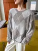 Otoño Invierno 2026 Cuello Redondo Patrón de Diamantes Tejido de Lana Felpa para Mujer Grueso Estilo Perezoso Retro Cepillado Suéter Holgado