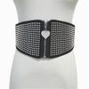 Cinturón de estilo europeo y americano, Cinturilla elástica elástica, Ajuste ceñido, Estilo punk, Decoración de remaches, Faja ancha con abrigo en stock