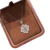 Collar de Trébol de Cuatro Hojas Estilo Tela Cepillada Sirena Ji para Mujer Lujo Accesible Nicho Diseño de Alta Gama Accesorios Colgante Cadena para Clavícula