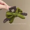 Pinza de garra de felpa grande y moderna para mujer, linda y única, pinza de tiburón para otoño e invierno, alto valor estético, realza el volumen del cabello, accesorio para el cabello