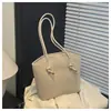 Bolsas Retro Transfronterizas Otoño e Invierno para Mujer 2026 Nueva Moda Tendencia Versátil Bolso de Hombro Gran Capacidad Bolso Tote para Viajar