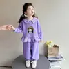 Conjunto para Meninas para Primavera e Outono 2026 Nova Moda Doce Fofo Casual Desenho Animado Kuromi Conjunto de Duas Peças Tendência
