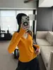 5705# Camiseta de Punto de Manga Larga con Cuello en V, Estilo Coreano, Holgada, Adelgazante, Sencilla y Versátil, Nueva para Otoño