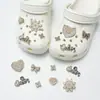 Amuletos para Zapatos Croc, Accesorios para Mujer, Clips para Zapatos DIY, Decoraciones 3D con Pedrería, Clips Desmontables, Estilo de Moda de Influencers