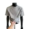 Camiseta de Manga Corta con Hombro Recto, Parche Desconstruido Estilo Americano para Hombre, Marca Trendy Holgada de Verano, Casual Elegante y Adelgazante, Manga Corta