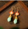 Pendientes de loto de estilo nacional chino con aguja de plata 925 de Aieryuan, pendientes de jade de imitación esmaltado vintage con loto de buena suerte para mujer.
