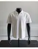 Top negro de verano de manga corta estilo chino nuevo con cuello henley, polo para hombre con puños, camiseta deportiva y de fitness para hombre