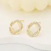 Brincos quadrados ocos cravejados de diamantes pequenos simples moda temperamento brincos pequenos frescos tendência brincos versáteis