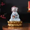 Decoração de mesa raposa meditando inspirada em Zen, estátua genuína de píton Huhuangchang para exibição em altar com base de lótus, pode ser usada para armazenamento, disponível para atacado