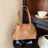 2026 Nuevo Bolso de Mano Retro de Gama Alta Bordado de Gamuza Bolso de Hombro Único Moda para Viajes Cotidianos Bolso de Axila