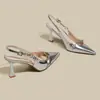 Sandalias de Tira al Tobillo de Charol Remachadas con Punta Cerrada, Diseño Único y Estilo Elegante de Socialité, Tacones Altos, Nuevas para Verano y Otoño 2025