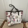 Bolsa de Ombro Única Tote Fashion Versátil de Alto Valor com Estampa de Desenho Animado Fofo Nova para a Primavera de 2026