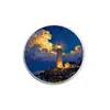 Costa Noturna Farol Brilhante Pintura a Óleo Broche de Metal Cena Noturna Marítima Padrão de Paisagem Distintivo Decorativo Acessório