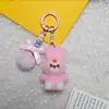 Lindo Llavero de Conejo Sentado Colgante Pequeño Encanto para Mochila Accesorio Pequeño Llavero Gancho para Accesorio DIY