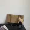 Bolso de mano nuevo para mujer: un bolso de hombro con correa de cadena, elegante, de gran capacidad, casual, versátil, retro y minimalista, perfecto para ir al trabajo.