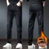 Jeans de Estilo Nuevo con Forro de Polar para Hombre 2026, Pantalones Largos Casuales Gruesos y Cálidos de Corte Recto Delgado para Otoño e Invierno para Jóvenes
