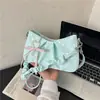 Bolso de Mano con Lunares Fresco y Dulce de Alto Valor Estético para Mujer 2026 Nuevo Bolso de Hombro de Moda Trendy para Viajes Diarios Bolso Cruzado Lindo