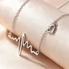 Collar de amor ECG plata 925 latido del corazón cadena clavicular diseño de lujo ligero colgante geométrico regalo para novia