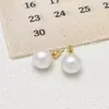Brincos Elegantes de Design de Nicho Acessíveis de Luxo Retrô Estilo Doce Cool Brincos da Moda Brincos de Pérola de Algodão de Alta Qualidade