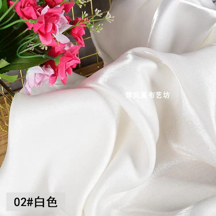 白色 (1).jpg