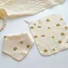 Toalla cuadrada pequeña de algodón de gasa con hebilla, toalla triangular multifuncional, al por mayor, encaje, tela arrugada, babero para bebé, toalla para bebé