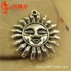 A1429 Verde Antiguo Plata 4.68g Vintage Colgante de Collar con Cara Sonriente de Sol Joyería Hecha a Mano DIY 20 Piezas/Paquete