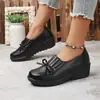 Nuevos Zapatos de Mujer de Comercio Exterior Primavera y Verano 2026, Zapatos de Vestir Individuales Cómodos de Suela Blanda para Mujeres de Mediana Edad y Mayores, Zapatos de Trabajo de Tacón Medio y Suela Gruesa, Transfronterizos