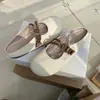 Mules Versátiles sin Cordones con Falda, Ropa Exterior para Mujer, Novedad Verano 2026 Moda Francesa Zapatos de Media Suela Suave