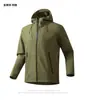 Kailer M8 Outono/Inverno Nova Jaqueta Soft Shell Masculina com Capuz Roupa Externa Esportes ao Ar Livre À Prova de Vento Impermeável Jaqueta de Montanhismo Roupas de Caminhada Femininas