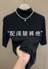 Camiseta negra de cuello alto medio, manga media para mujer, nueva colección otoño/invierno 2026, elegante y ajustada, top de capa base de manga de tres cuartos