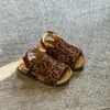 Sandálias Infantis 2026 Verão Novo Estilo Coreano Retrô Bebê Outdoor Sandálias Birkenstock para Meninos e Meninas Sapatos de Praia com Solado Macio