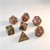 Suministro Directo de Fábrica de Dados Poliédricos de Piedra Verde Flor Natural Dados para Juego de Mesa Dungeons and Dragons Coc Juego de Dados Set Z01