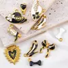 Accesorios de Joyería DIY Sombrero Tacones Altos Corazón Lazo Hueso Pequeño Acero Inoxidable 304 Colgante Esmaltado