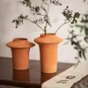 Jingdezhen Estilo Wabi-Sabi Cerámica Rústica Diseño de Nicho Jarrón de Cerámica para Mesa de Entrada o Decoración de Casa de Huéspedes con Flores Secas