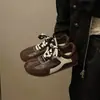 Zapatos de Entrenamiento Planos Ligeros Versátiles Retro Negros Agande para Mujer 2026 Nuevo Otoño Combinan con Faldas Zapatos Casuales de Tabla