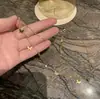 Nova Pulseira Borboleta de Aço Titânio, Fashion, Simples, Versátil para o Dia a Dia, Design de Alto Padrão, Nicho, Joias para Meninas Doces, Estilo Menina Doce