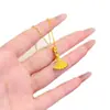 Pingente de Folha de Ginkgo Dourada e Prateada Estilo Antigo, Pingente para Vestido de Moda Francesa Feminina de Luxo Leve, Corrente para Clavícula Que Não Desbota Facilmente