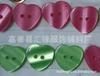 Suministros de fabricantes botón de ropa infantil de flor de ciruelo botón de moda botón de resina botón láser decoraciones de resina