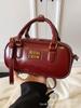 Estilo Occidental, Bolso de Hombro Exquisito y Versátil, Piel de Alta Gama, Elegante para Ropa de Trabajo a la Moda, Bolso Cruzado para Mujer Otoño 2025
