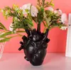 Arreglo Floral Popular Transfronterizo Simulado de Corazón Nueva Versión Decoración de Escritorio para el Hogar en Forma de Corazón Florero de Resina Adornos Decorativos