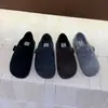 Zapatos tipo Birkenstock de Felpa Estilo Bosque Retro para Mujer Otoño e Invierno 2025 Nuevos Zapatos tipo Mocasín Planos Suaves con Bolsa Suave