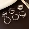 Set de Anillos Abiertos Geométricos Plegados de Doble Capa, Estilo Retro Europeo y Americano, Anillo Único y Elegante para el Dedo Índice, Joyería de Lujo Ligero y Sensación de Alta Gama