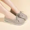 Item popular de dropshipping transfronteiriço de comércio exterior: sapatos rasos de couro genuíno, design de bico fino, sapatos casuais femininos, sapatos de mãe, mocassins russos
