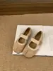 Sapatos femininos de dedo dividido estilo casco de porco 2026 verão novo estilo sapatilhas rasas baixas, sapatos casuais da vovó da moda